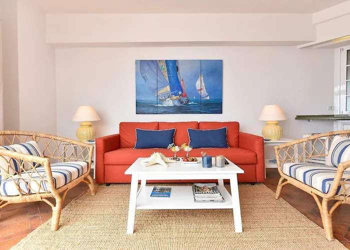 Seafront Marinablue *